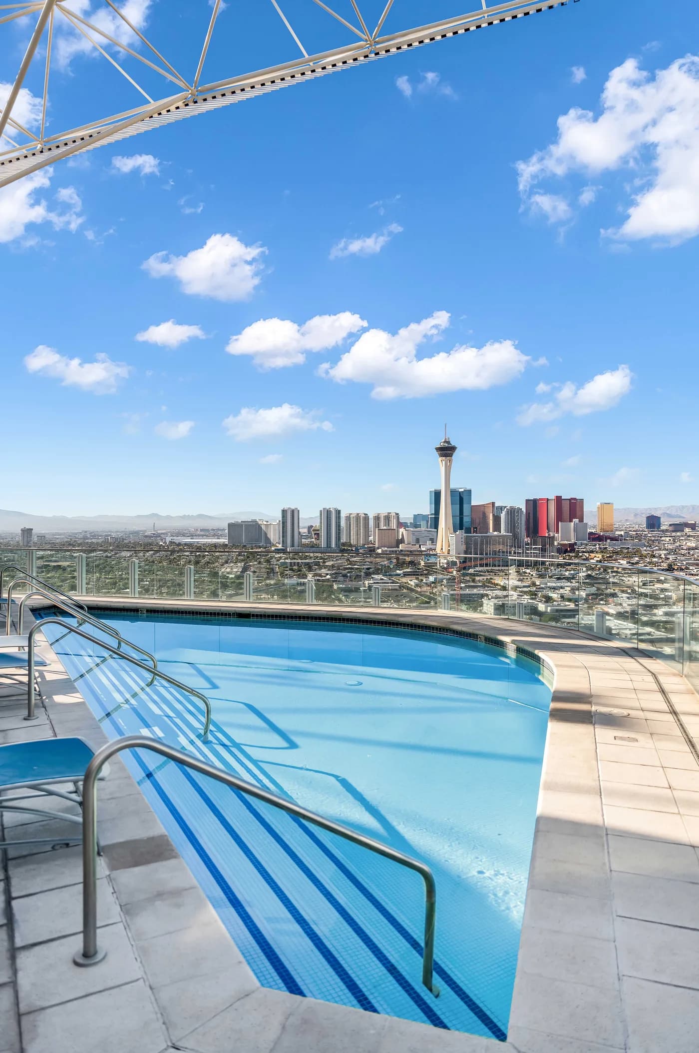 Sinatra Penthouse — photo 1